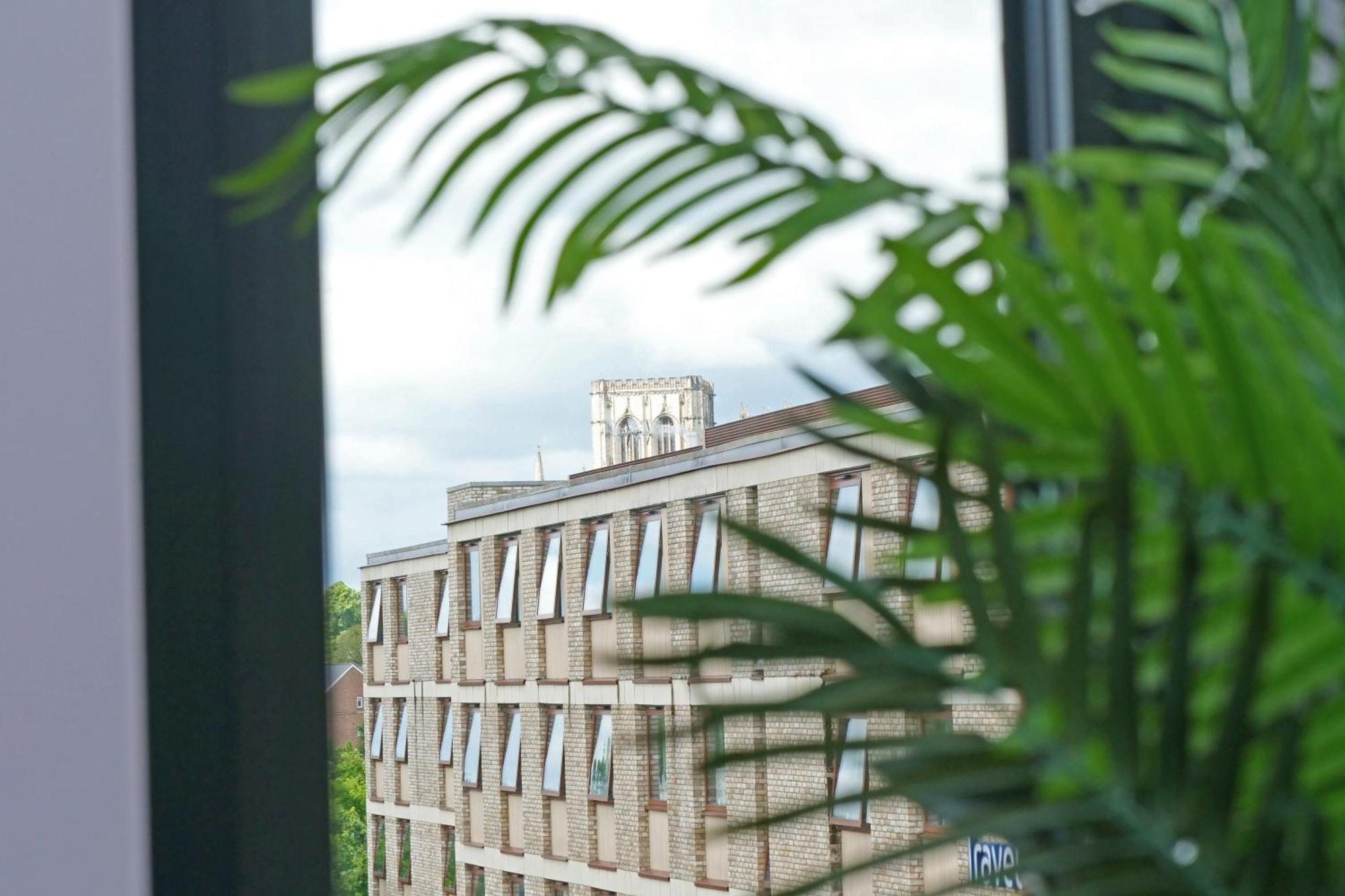 Charms At Citygate With Free Use Of Onsite Gym York Exterior photo